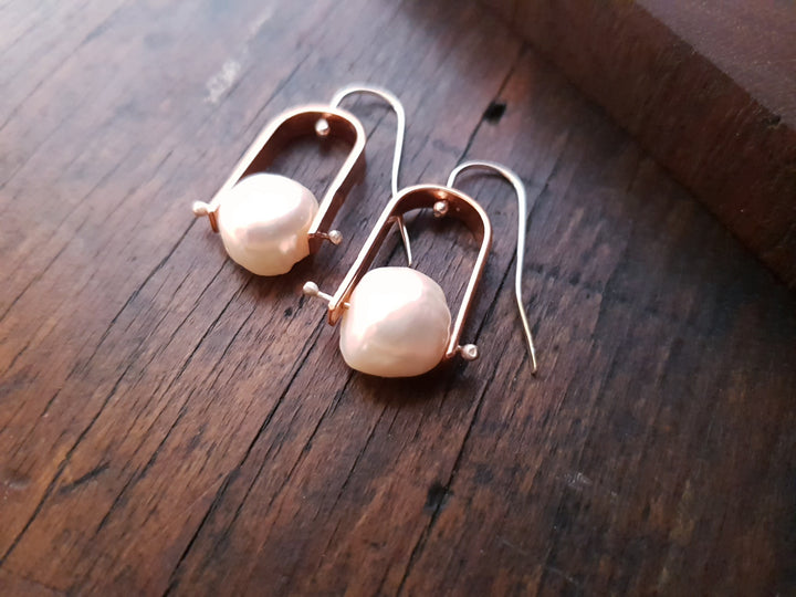 Freshwater Pearl Trak Copper Earrings